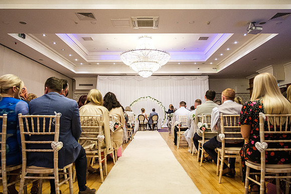 Knightsbrook Wedding Ceremony of Edel & Brendan - 6060