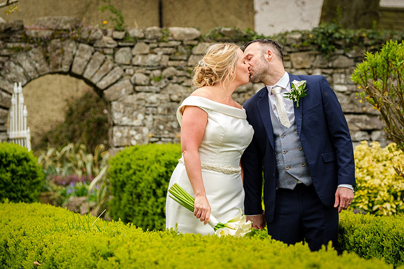 Knightsbrook Hotel Bride and Groom Joanna Jonathan-9920