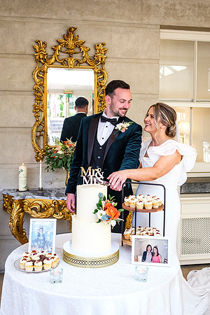 Tankardstown House Wedding Drinks Reception of Grainne & Liam - 1098