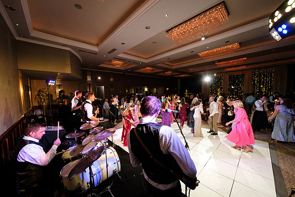 Trim Castle Hotel Wedding Dancing Meadhbh & Owen - 2099