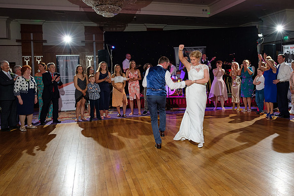 First dance at Knightsbrook Hotel-3138