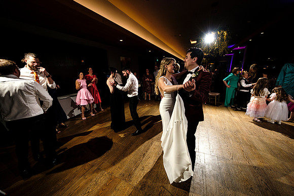 Killeen Castle Wedding 1st Dance of Ann & Clive - 3643