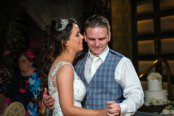 Stationhouse Hotel wedding first dance Leanne Eamonn-4209