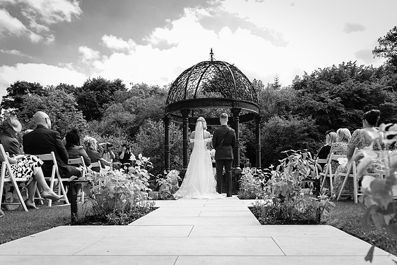 Boyne Hill House Wedding Ceremony of Zoe & Desmond - 11044