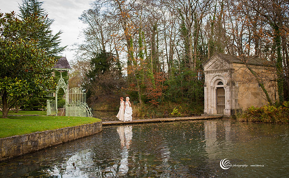 Bridal party photos at Cliff at Lyons