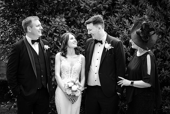 Conyngham Arms Hotel Wedding Family Photos Roisin Jake - 8006