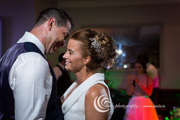 Clodagh and Dave's first dance-2552