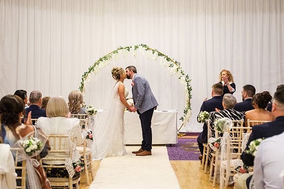 Knightsbrook Wedding Ceremony of Edel & Brendan - 6134